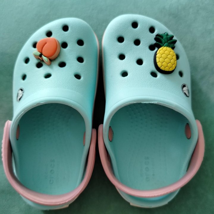 Crocs c7