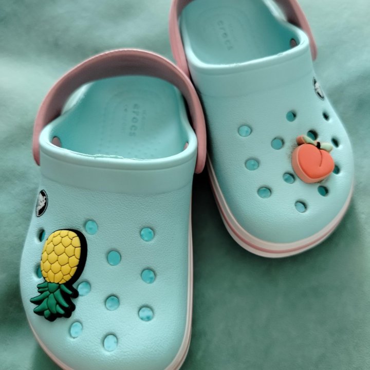 Crocs c7