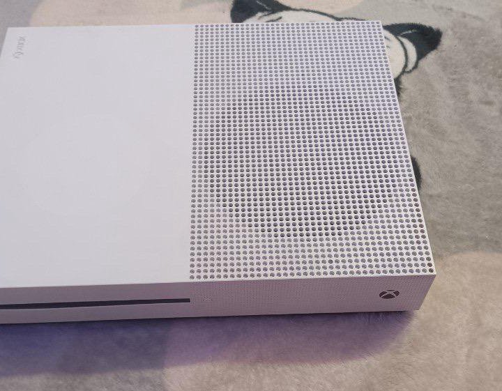 Xbox one s