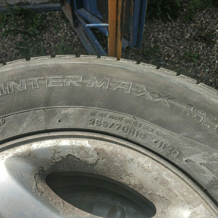 Шины R16 265/70 Dunlop Winter Maxx SJ8