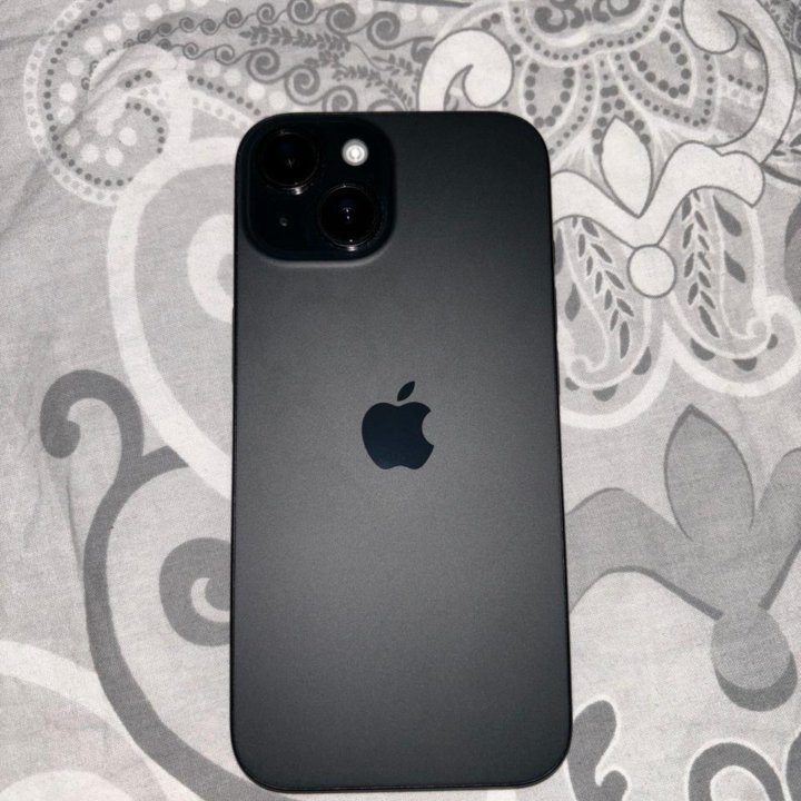 iPhone 15 128 гб