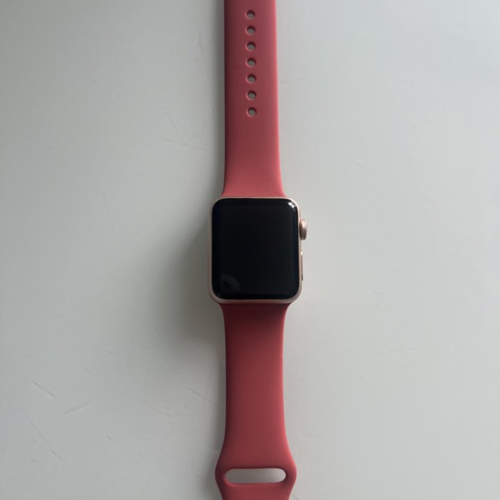 Apple Watch Series 3, 38 мм