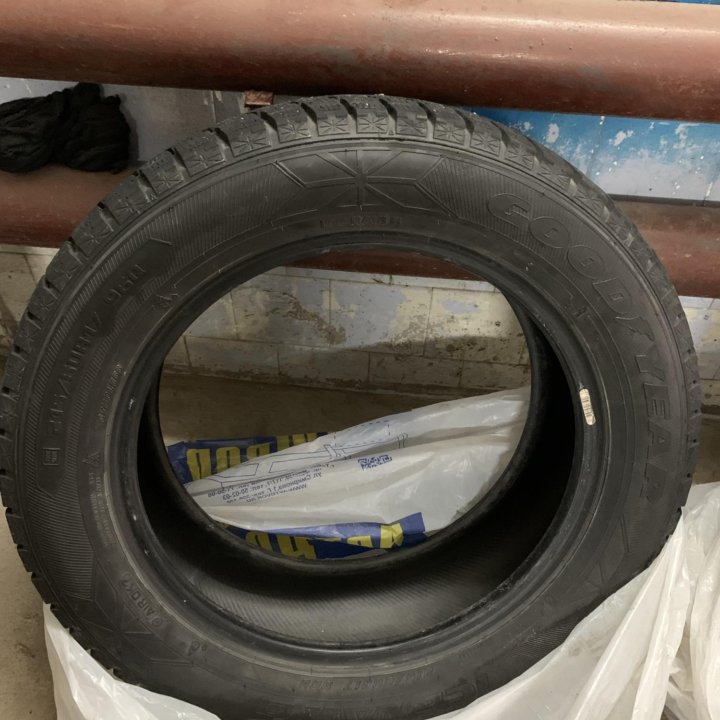 Goodyear ice Navi 6