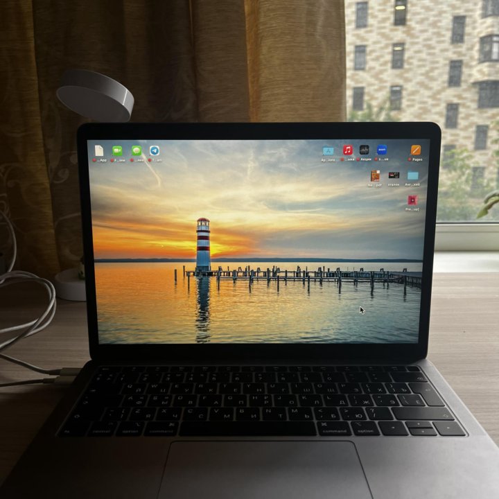 MacBook Air (2019)