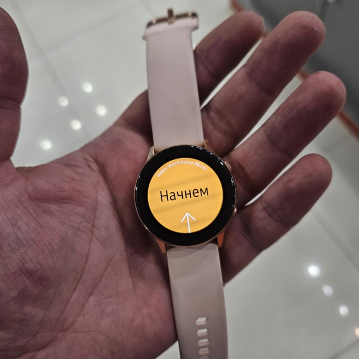 Samsung Galaxy Watch Active Нежная пудра