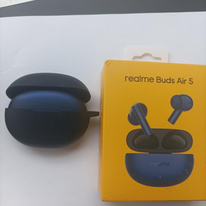 Realme buds air 5