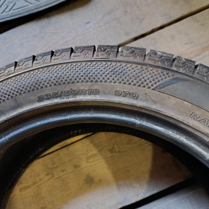 Зимние шины Kenda IceTec NEO 235/50 R18