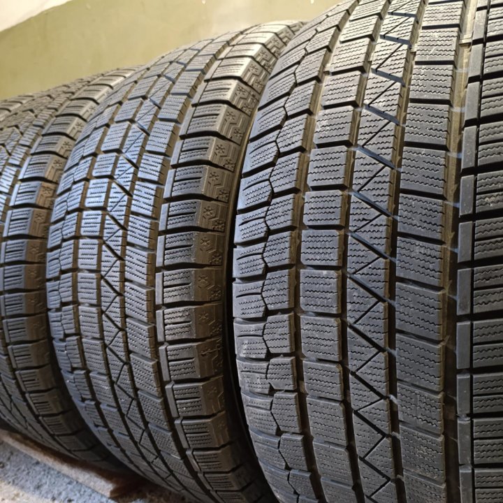 Зимние шины Kenda IceTec NEO 235/50 R18