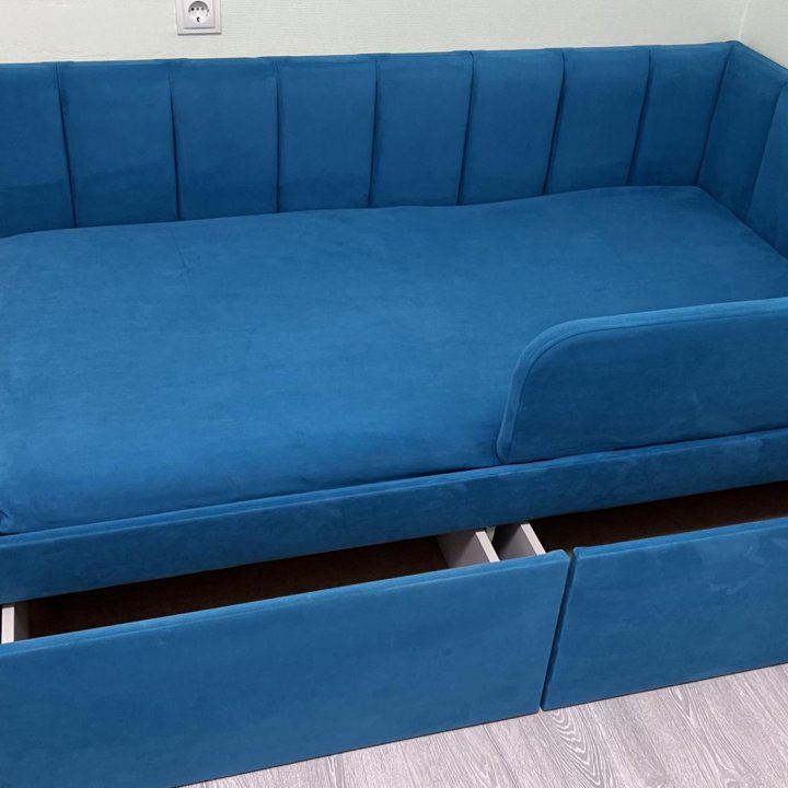 Кровать-диван