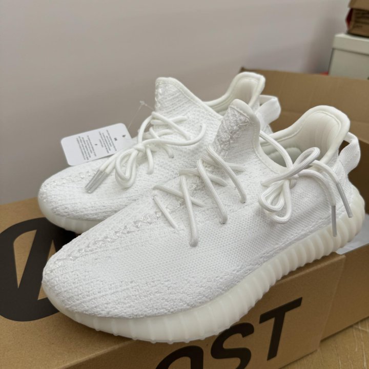 Кроссовки adidas Yeezy boost 350