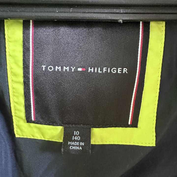 Новая куртка Tommy Hilfiger