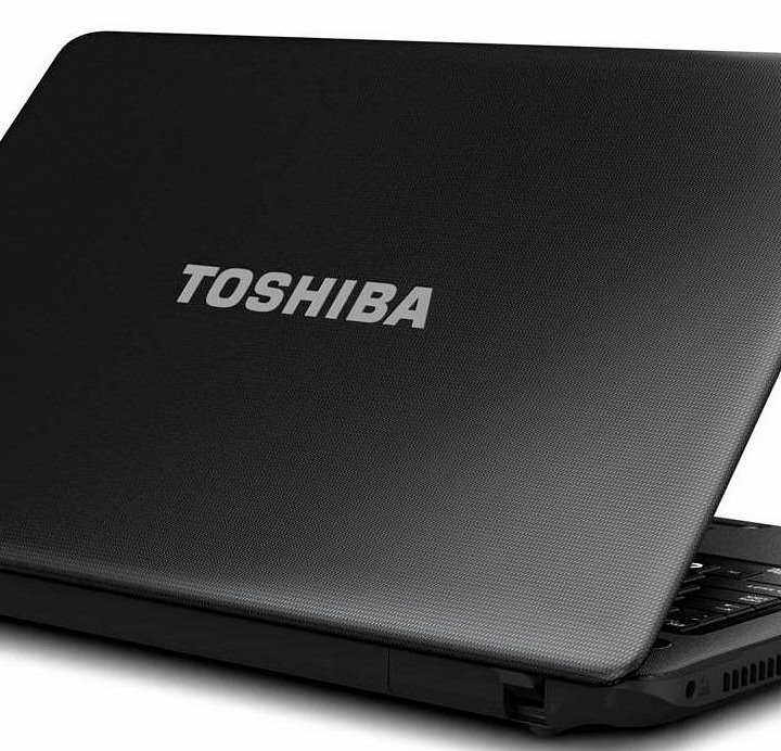 Продаю или меняю ноутбук ' Toshiba' в хор сост