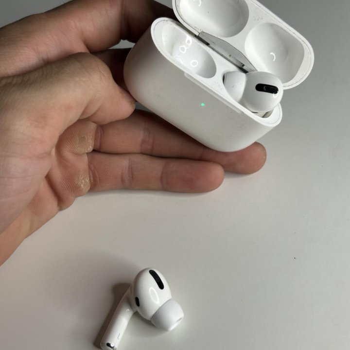 Airpods Pro оригинал с reStore