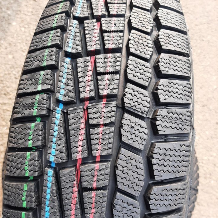 195/60 R15 88T 