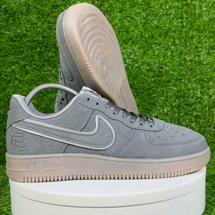 Кроссовки Nike Air Force 1