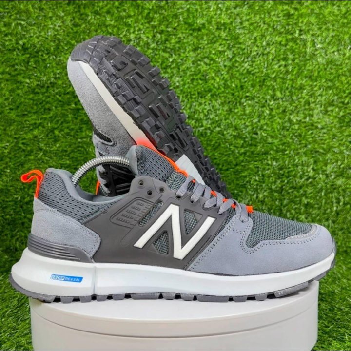 Кроссовки New Balance R-C2