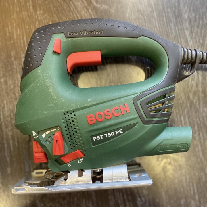 Bosch PST 750 PE