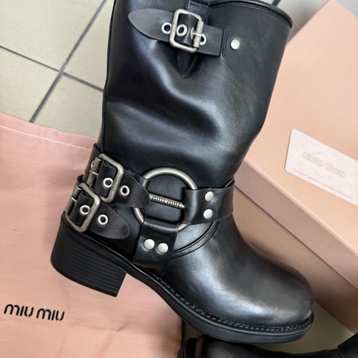 Ботинки Miu Miu 38 р