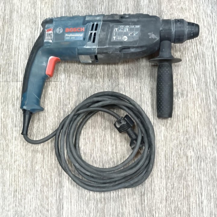 ПЕРФОРАТОР BOSCH GBH 240