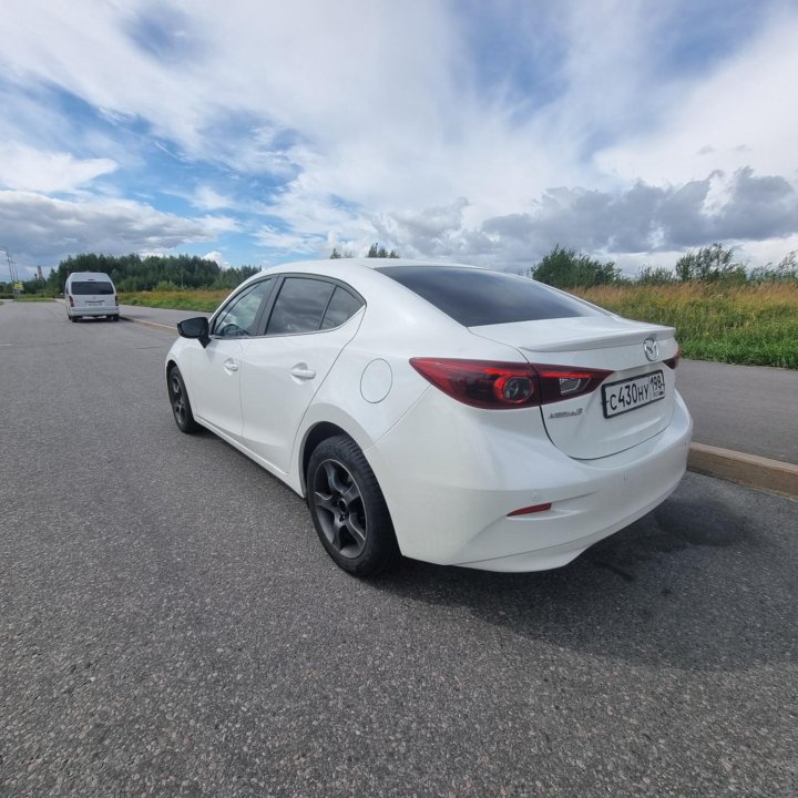 Mazda 3, 2014