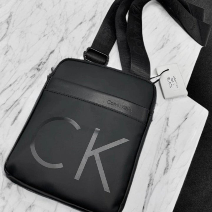 Сумка Calvin Klein плечевая