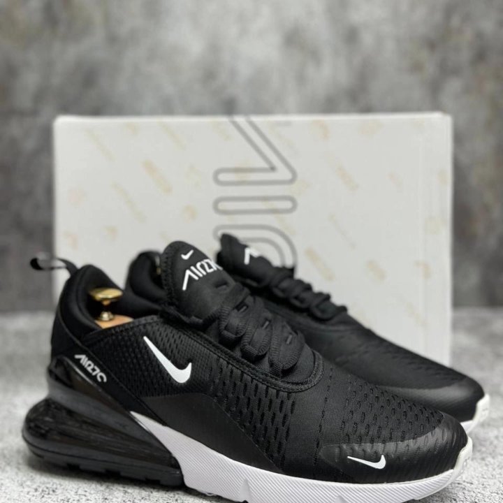 Кроссовки Nike Air Max 270