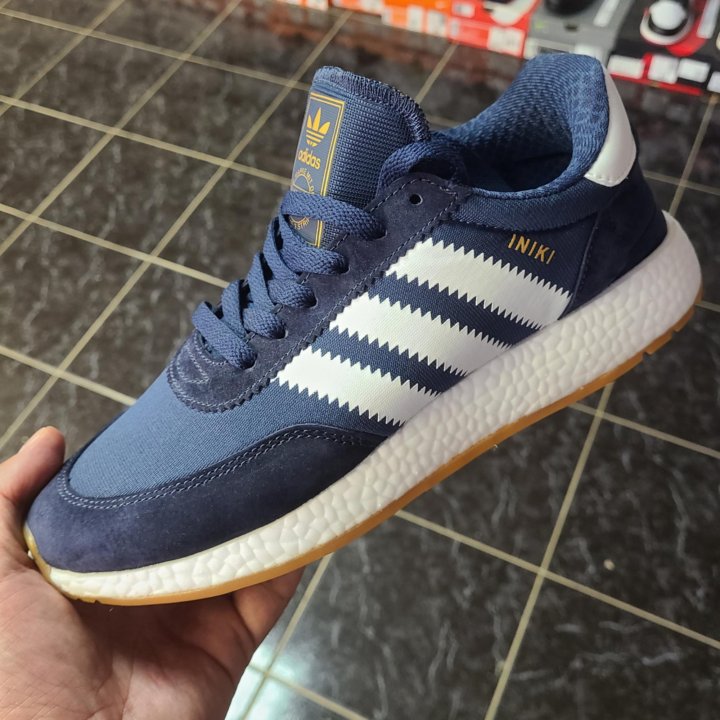 Adidas INIKI