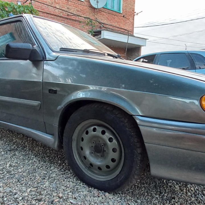 ВАЗ (Lada) 2114, 2011