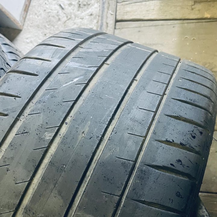 Резина шины колеса r20 Michelin 4s