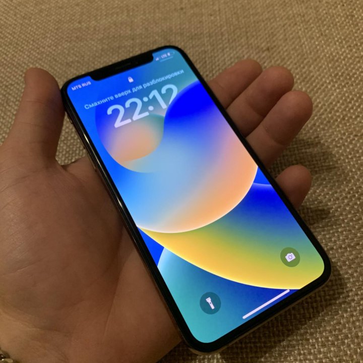 iPhone XS