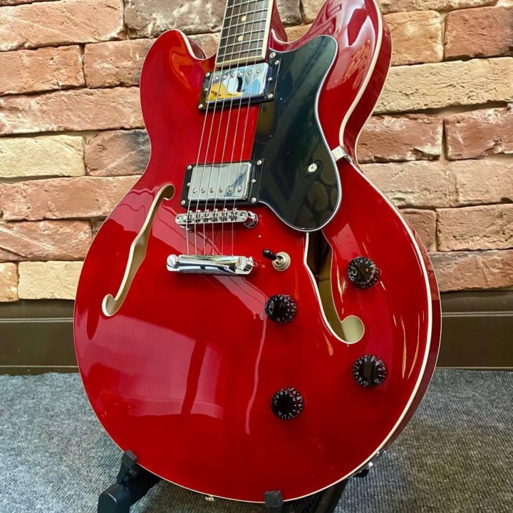 Электрогитара eart 335 Gloss Red