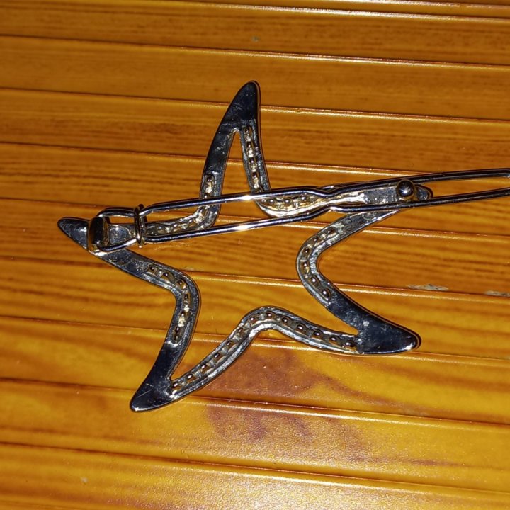 Заколка для волос