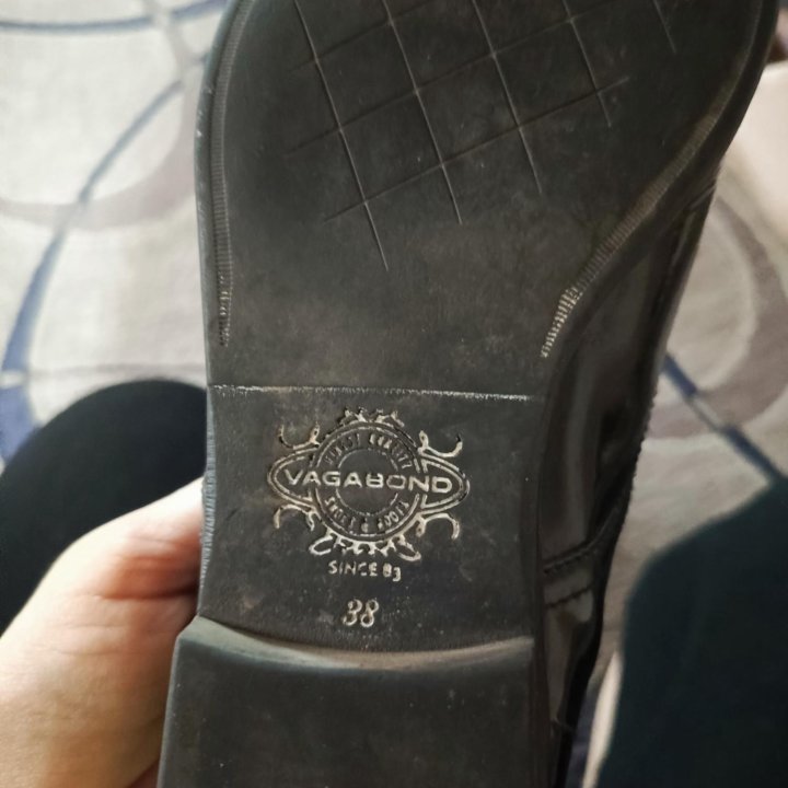 Ботинки жен