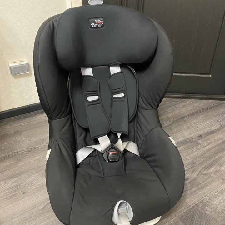 Авто кресло Britax Romer