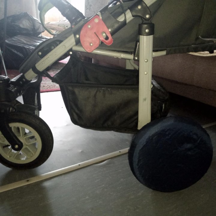 Детская коляска