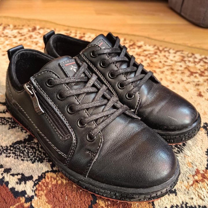 Ботинки для мальчика р 33