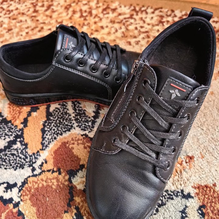 Ботинки для мальчика р 33