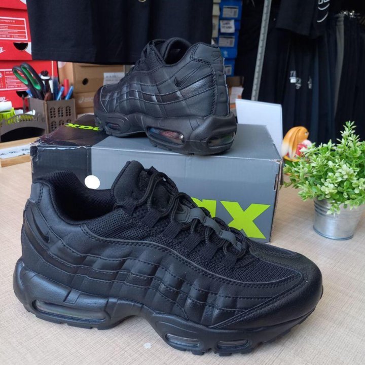 Кроссовки Nike air Max 95