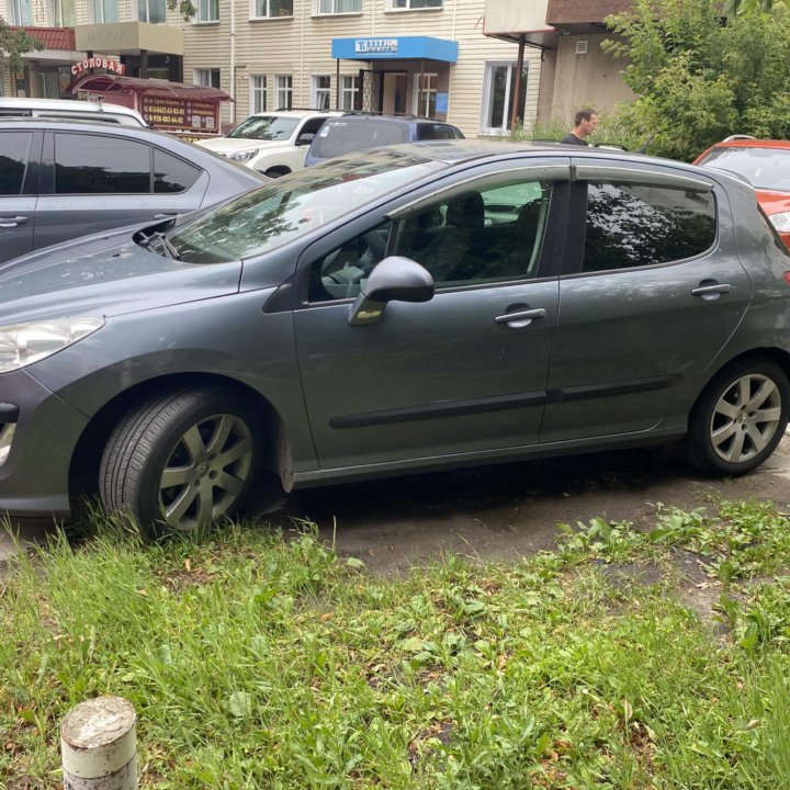 Peugeot 308, 2008