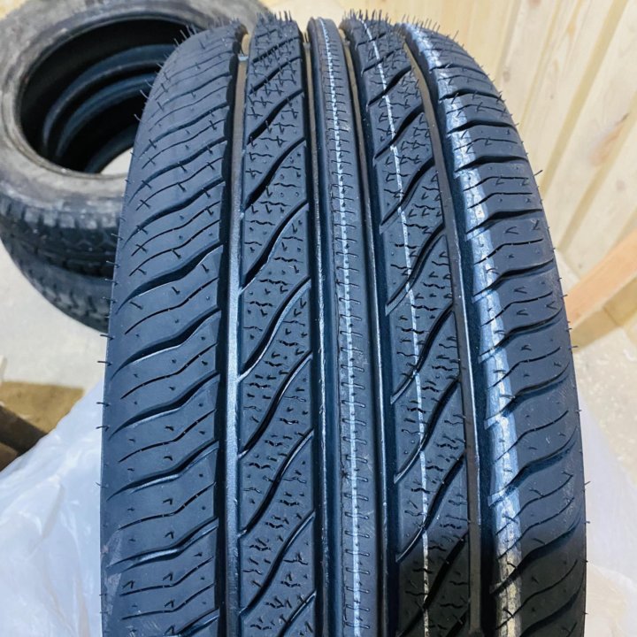 205/55 r16 две шины летние