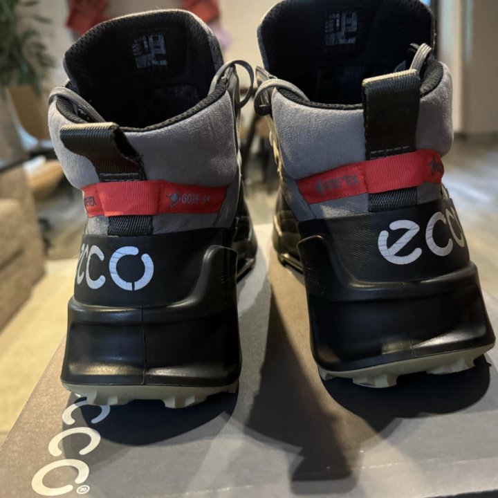 Ботинки Ecco Gore-tex