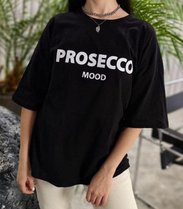 Футболка oversize черная с надписью PROSECCO MOOD