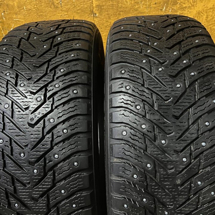 Зимние шины Nokian Hakkapeliitta 8 R17 2 шт