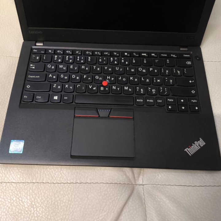 Lenovo thinkpad x260 FHD, Core i5 6200u/8gb