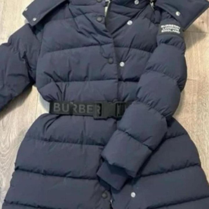 Burberry новый пуховик оригинал