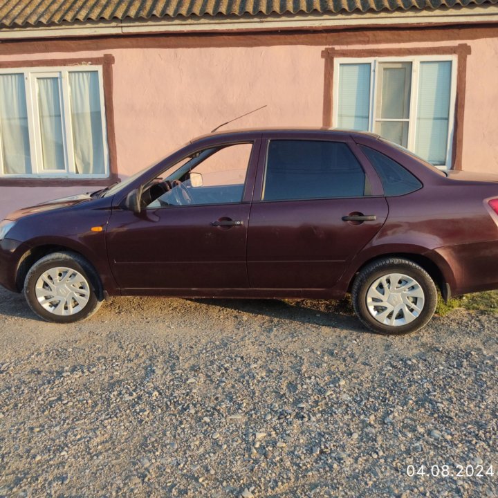 ВАЗ (Lada) Granta, 2012