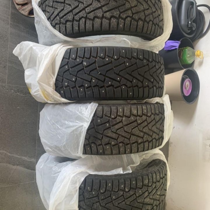 Зимние шины Pirelli 205/55/16