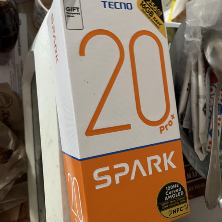 Телефон tecno spark 20pro+