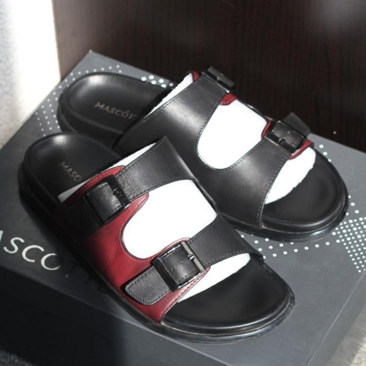 Мужские шлепанцы кожаные