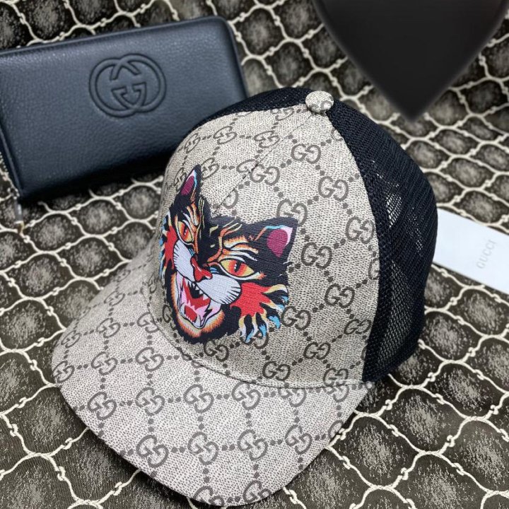 кепки Gucci